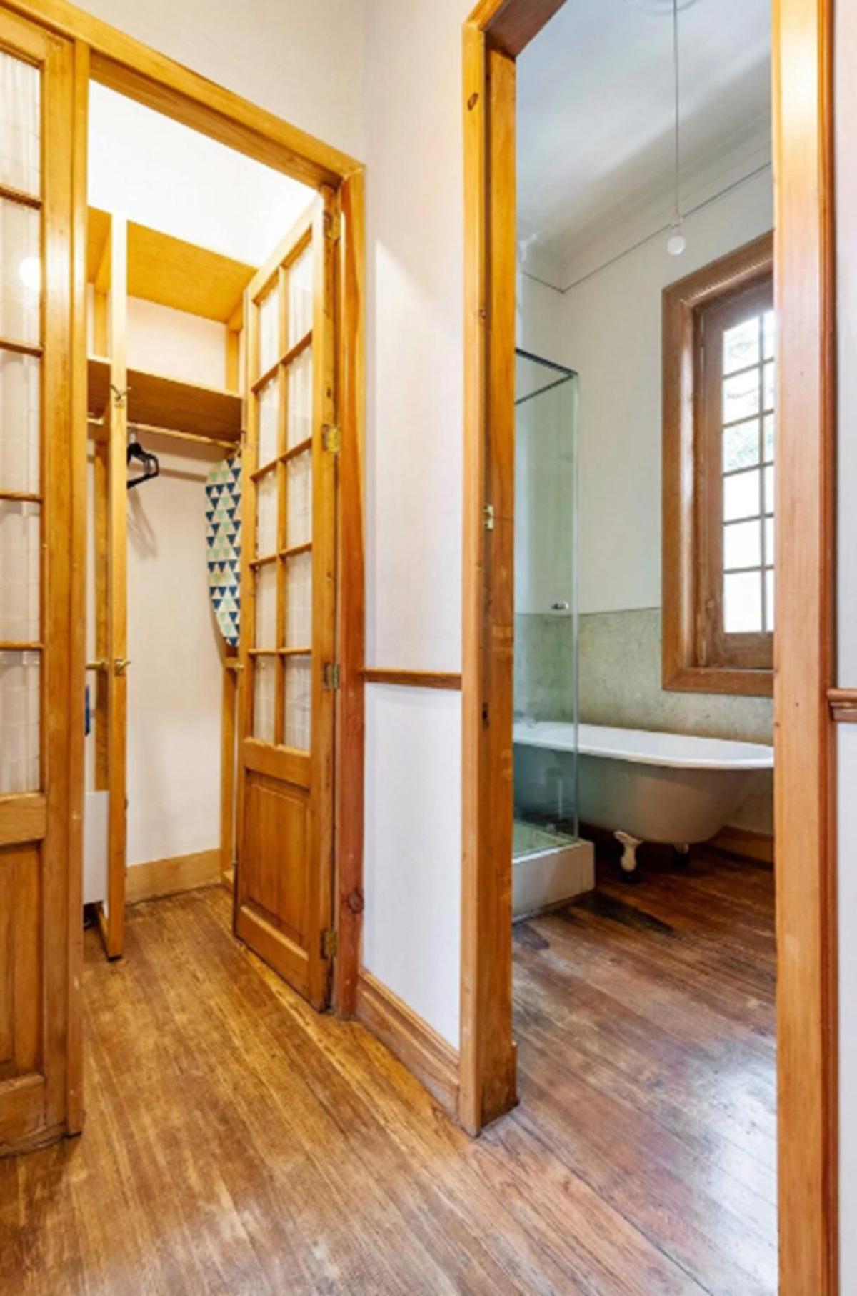Apartment 1br With Tube Perfect Location